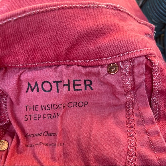 MOTHER Insider Crop Step Fray in
Second Chance, Red sz 24 - Picture 7 of 12